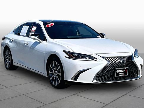 Used 2019 Lexus ES 350 w/ Accessory Package 2 FWD image 2