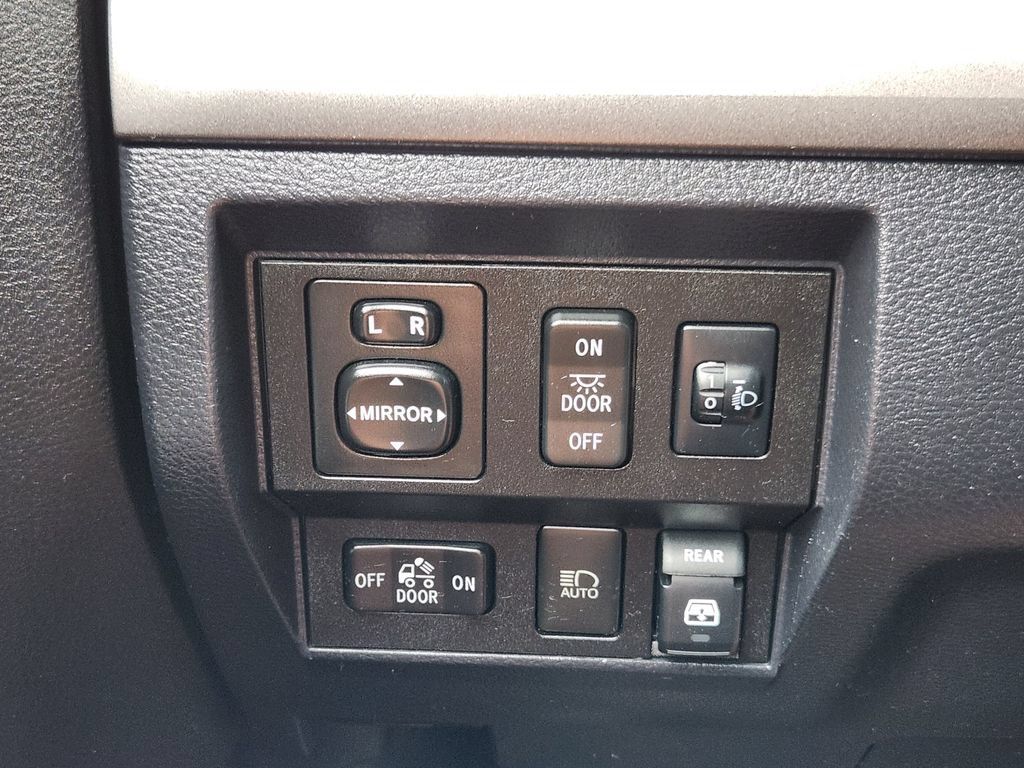 Used 2018 Toyota Tundra SR5 w/ TRD Off Road Package AWD/4WD image 23