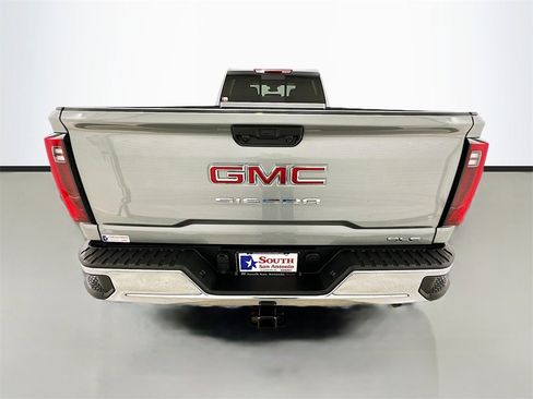 New 2026 GMC Sierra 3500 SLE w/ Preferred Package image 6