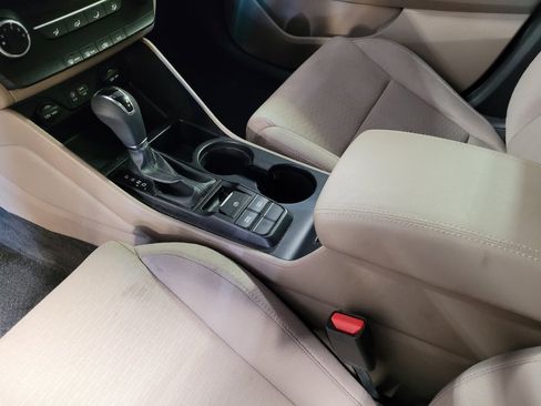 Used 2019 Hyundai Tucson SE w/ Cargo Package FWD image 26