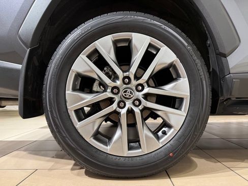 Certified 2023 Toyota RAV4 XLE Premium AWD/4WD image 9