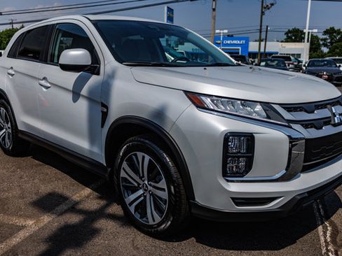 New 2025 Mitsubishi Outlander Sport ES image 3