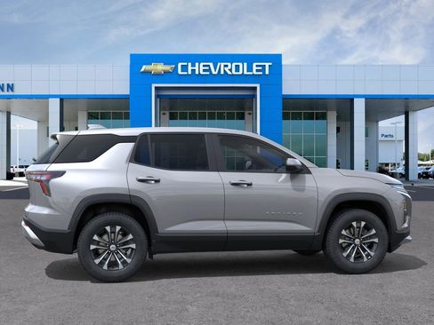 New 2026 Chevrolet Equinox LT FWD image 5