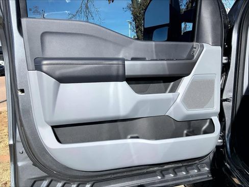 Certified 2025 Ford F250 XL w/ STX Appearance Package image 21