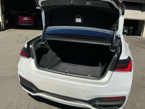 Used 2022 BMW 740i w/ M Sport Package RWD image 26