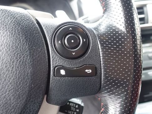 Used 2016 Lexus IS 200t w/ F Sport Package RWD image 15