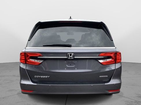 Used 2023 Honda Odyssey Touring image 4