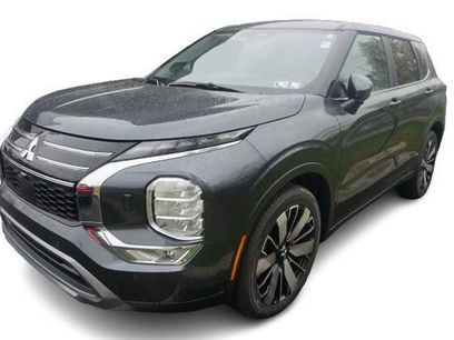 New 2025 Mitsubishi Outlander SE