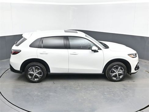 Used 2023 Honda HR-V EX-L image 38