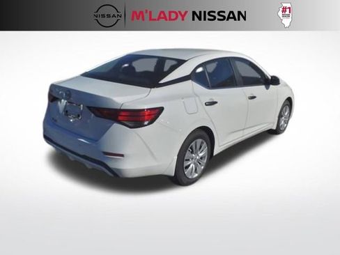Used 2025 Nissan Sentra S image 7