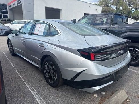 Used 2025 Hyundai Sonata SEL FWD image 6