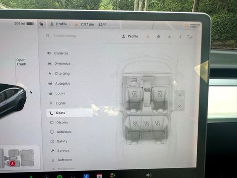 Used 2021 Tesla Model 3 Performance image 36