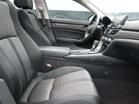 Used 2018 Honda Accord EX image 20
