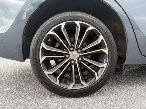 Used 2016 Toyota Corolla S FWD image 29