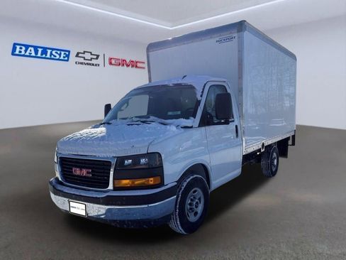 New 2025 GMC Savana 3500 w/ Power Convenience Package RWD image 11