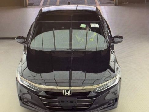 Used 2022 Honda Accord Sport image 6