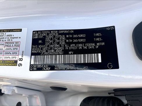 Used 2025 Lexus GX 550 w/ Accessory Package (Z1) AWD/4WD image 48
