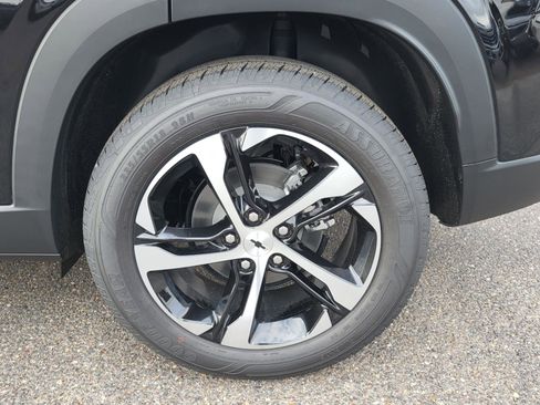 New 2026 Chevrolet Trax RS w/ Driver Confidence Package FWD image 20