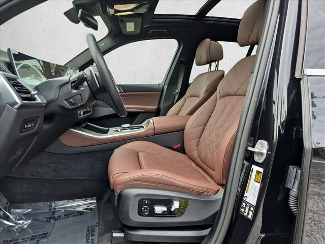 Certified 2026 BMW X5 xDrive40i w/ Climate Comfort Package AWD/4WD image 17