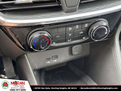 Certified 2024 Buick Encore GX Sport Touring w/ Comfort Package AWD/4WD image 28