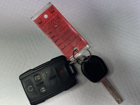 Used 2019 GMC Canyon SLE w/ Driver Alert Package image 36