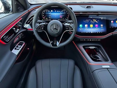 New 2026 Mercedes-Benz E 350 4MATIC Sedan image 12