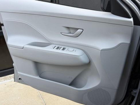 New 2026 Hyundai Kona SE image 21