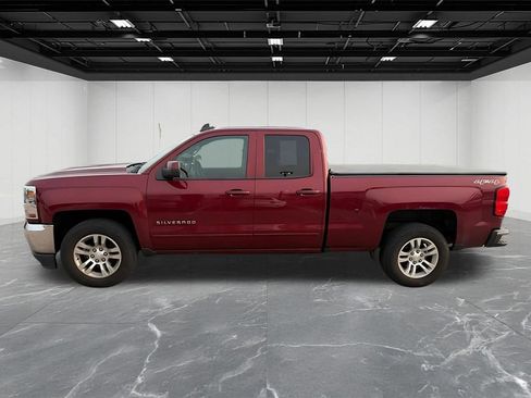 Used 2017 Chevrolet Silverado 1500 LT w/ All Star Edition AWD/4WD image 41
