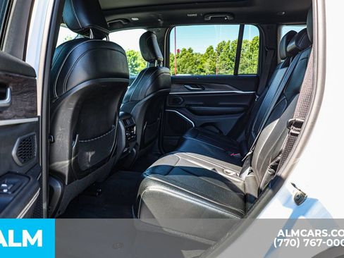 Used 2024 Jeep Grand Cherokee Limited 4xe AWD/4WD image 19
