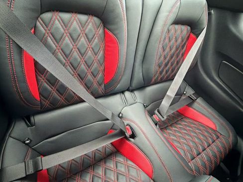 Used 2017 Ford Mustang GT image 18