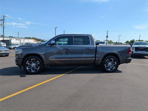 Used 2023 RAM 1500 Limited w/ Body Color Bumper Group AWD/4WD image 2