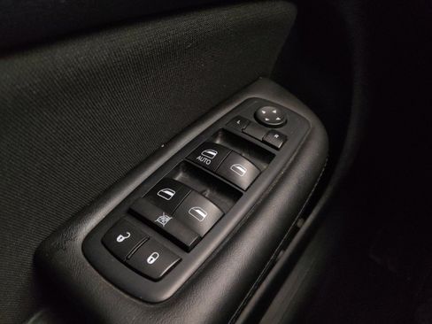 Used 2017 Chrysler 200 LX w/ Dark Appearance Package image 27