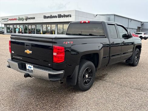 Used 2018 Chevrolet Silverado 1500 LT w/ All Star Edition AWD/4WD image 4