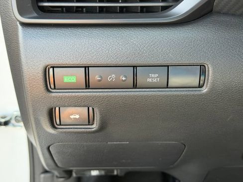 Certified 2023 Nissan Sentra S FWD image 12