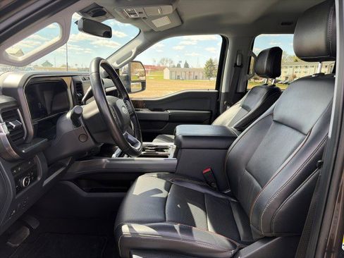 Used 2024 Ford F250 Lariat w/ Chrome Package AWD/4WD image 9