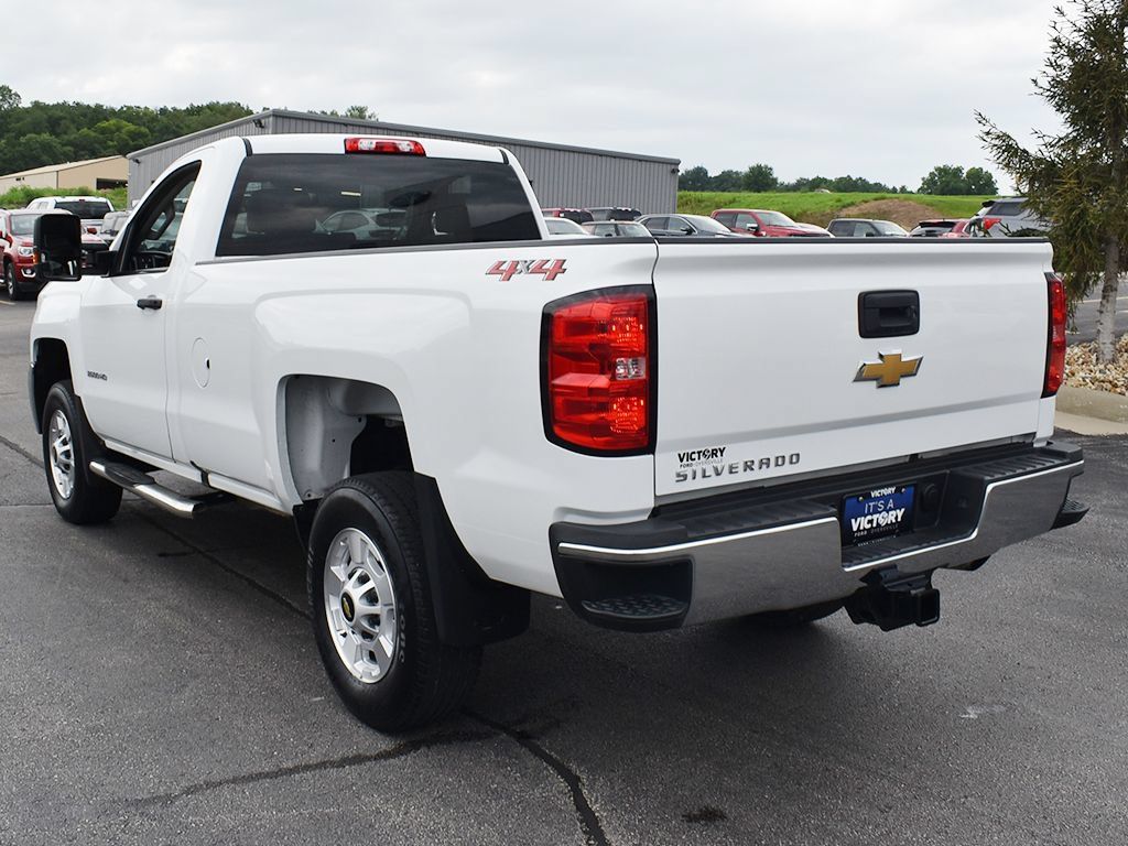 Used 2019 Chevrolet Silverado 2500 W/T w/ WT Convenience Package AWD/4WD image 3