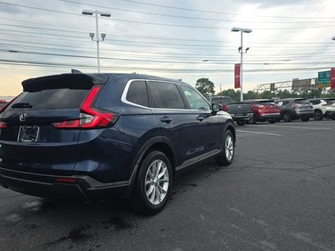 Used 2024 Honda CR-V EX-L image 5