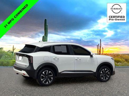 Certified 2025 Nissan Kicks SV w/ SV Premium Package AWD/4WD image 5