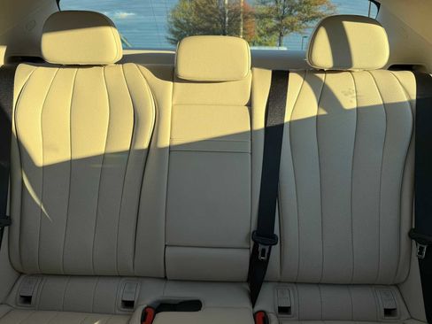 Certified 2025 Mercedes-Benz E 350 4MATIC Sedan image 34