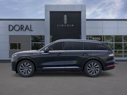 New 2026 Lincoln Aviator Premiere image 3