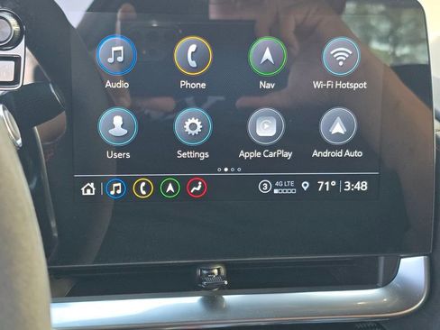 Used 2022 Chevrolet Corvette Stingray Premium Cpe w/ Z51 Performance Package image 18