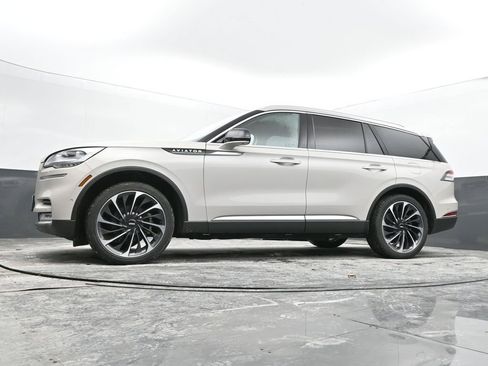 Used 2024 Lincoln Aviator Reserve w/ Equipment Group 201A AWD/4WD image 50