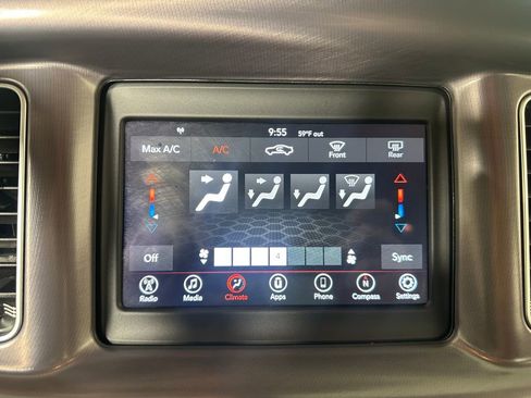 Used 2020 Dodge Charger SXT RWD image 27