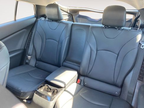 Used 2018 Toyota Prius Prime Premium FWD image 14