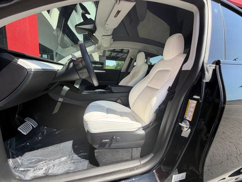 Used 2023 Tesla Model Y Performance AWD/4WD image 34