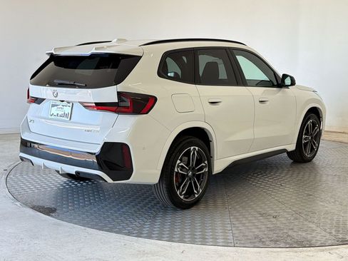 New 2026 BMW X1 xDrive28i w/ Technology Package AWD/4WD image 9