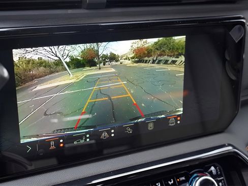 New 2026 GMC Sierra 2500 AT4 w/ AT4 Premium Plus Package image 18