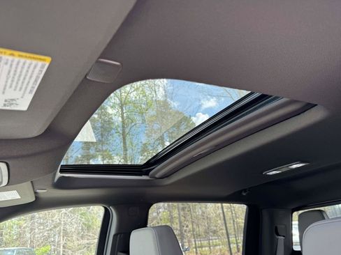 New 2026 Chevrolet Silverado 1500 LTZ w/ LTZ Premium Package AWD/4WD image 20