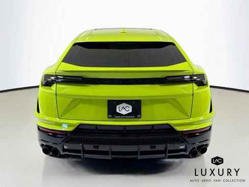 Used 2024 Lamborghini Urus S AWD/4WD image 7