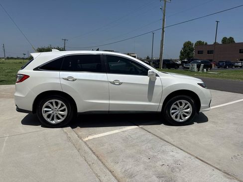 Used 2016 Acura RDX FWD w/ Technology Package image 9